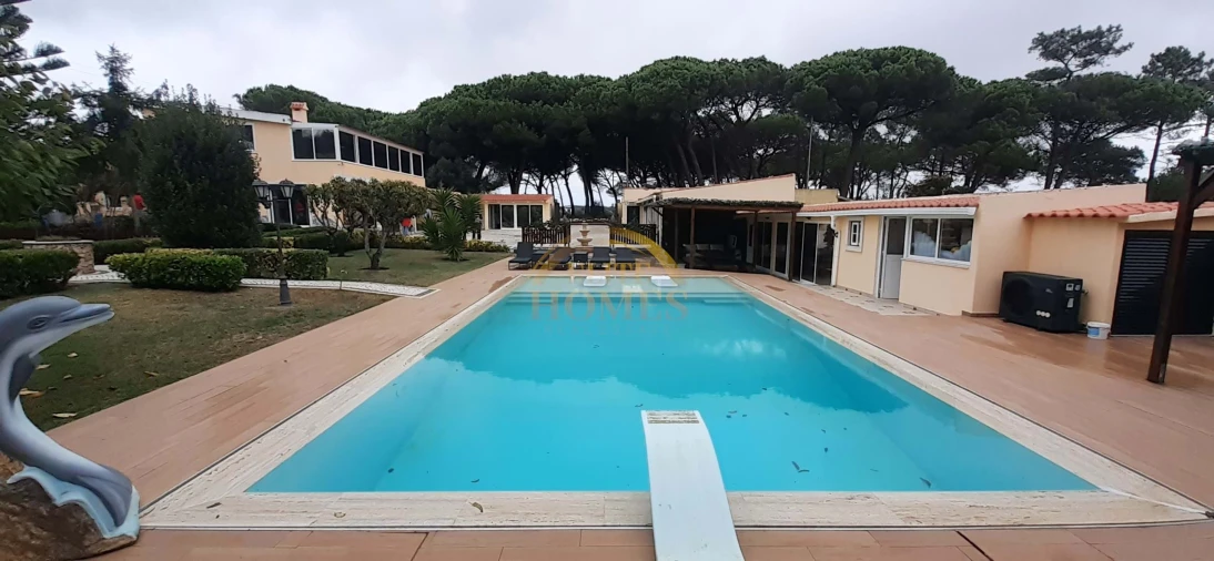 Quinta T3 para Venda em Agualva e Mira-Sintra Foto 74