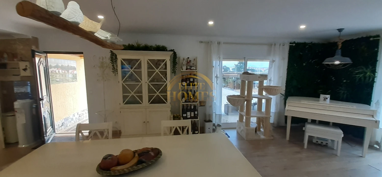 Quinta T3 para Venda em Agualva e Mira-Sintra Foto 24