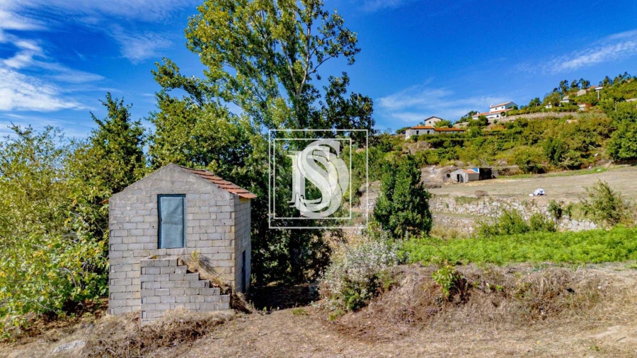 Terreno para Venda em Frende