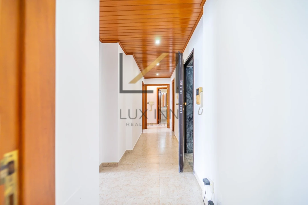 Apartamento T3 para Venda em Setubal (São Sebastião) Foto 1
