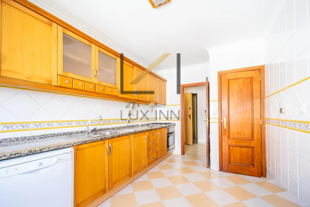 Apartamento T3 para Venda em Setubal (São Sebastião) Foto 10