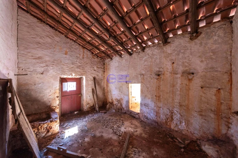 Quinta T4 para Venda em Paderne Foto 12