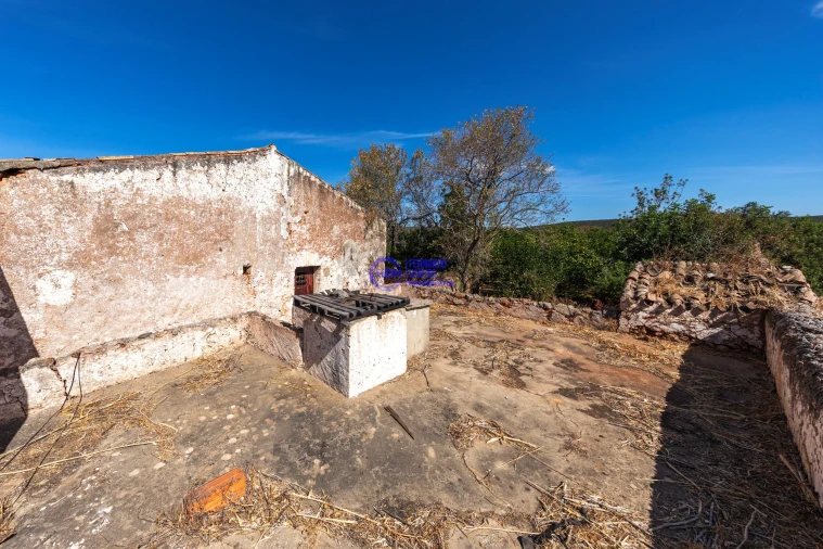 Quinta T4 para Venda em Paderne Foto 19