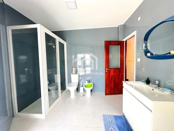 Moradia T4 para Venda em Campanhã Foto 17