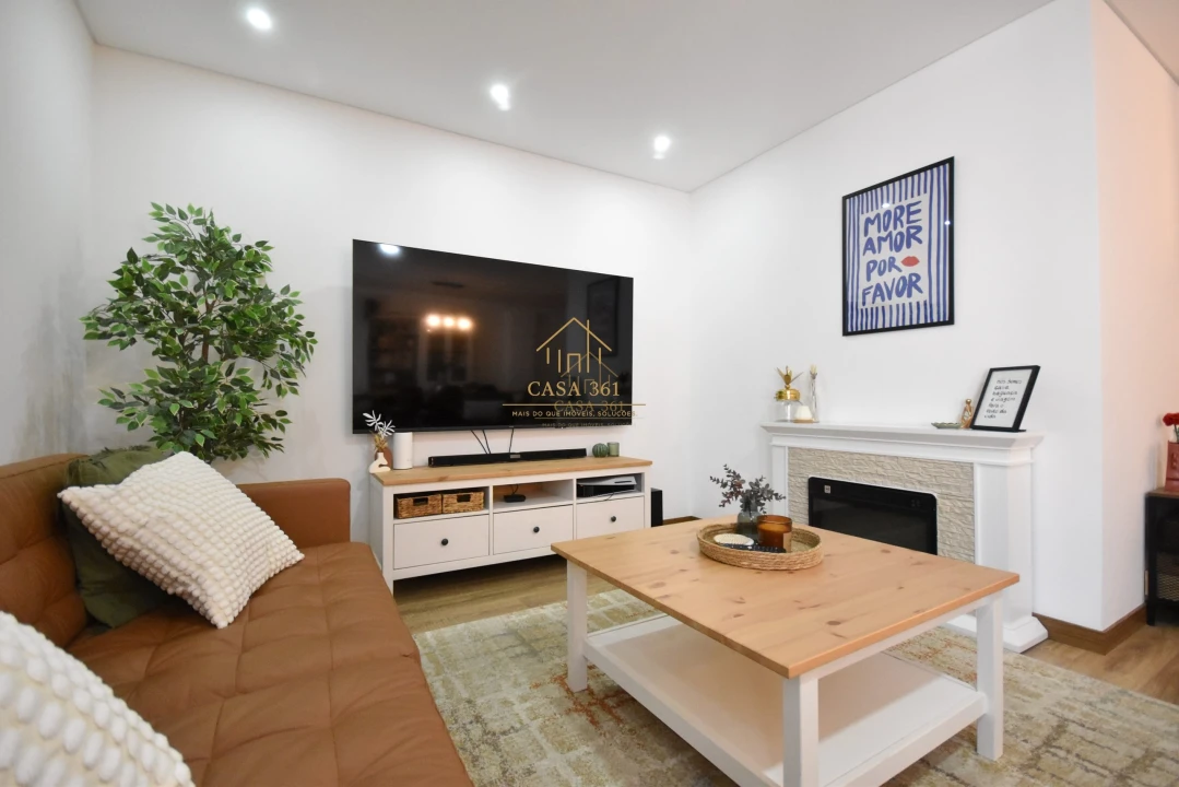 Apartamento T4 para Venda em Castanheira do Ribatejo e Cachoeiras Foto 7