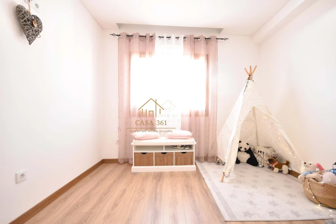 Apartamento T4 para Venda em Castanheira do Ribatejo e Cachoeiras Foto 54