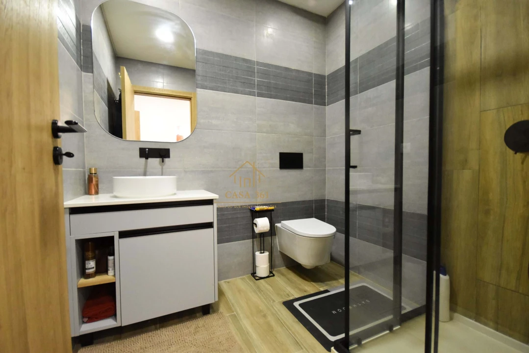 Apartamento T4 para Venda em Castanheira do Ribatejo e Cachoeiras Foto 75