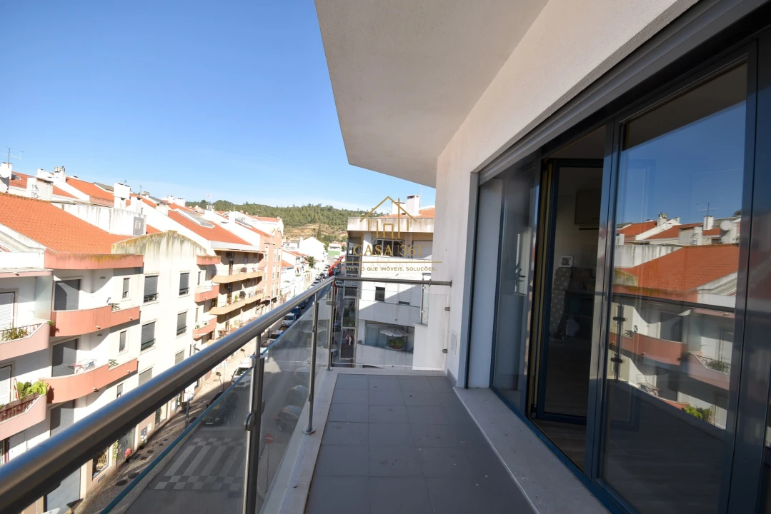 Apartamento T4 para Venda em Castanheira do Ribatejo e Cachoeiras Foto 83