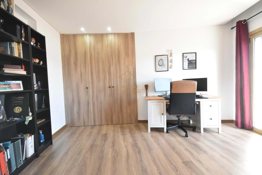 Apartamento T4 para Venda em Castanheira do Ribatejo e Cachoeiras Foto 68