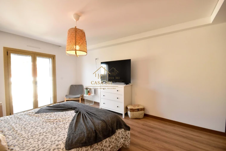 Apartamento T4 para Venda em Castanheira do Ribatejo e Cachoeiras Foto 44