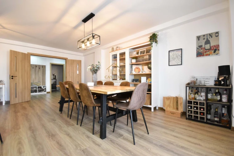 Apartamento T4 para Venda em Castanheira do Ribatejo e Cachoeiras Foto 18