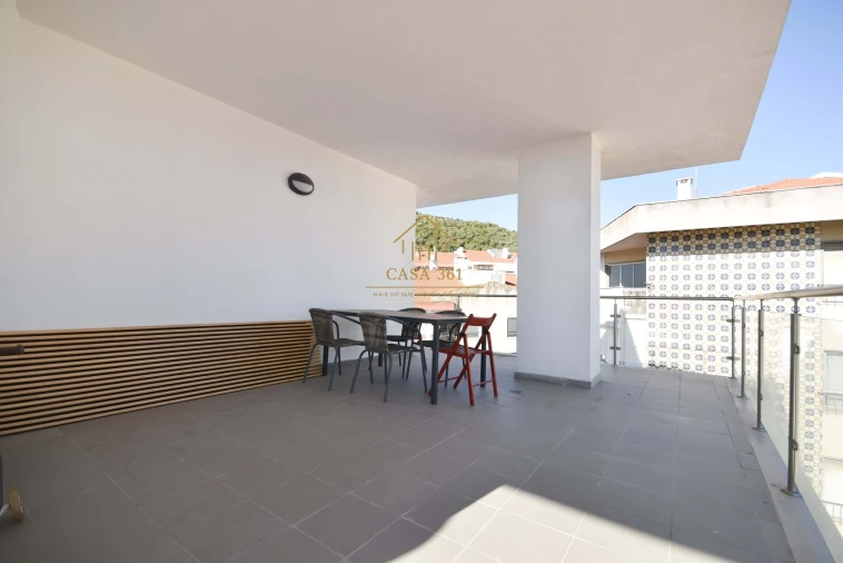 Apartamento T4 para Venda em Castanheira do Ribatejo e Cachoeiras Foto 23