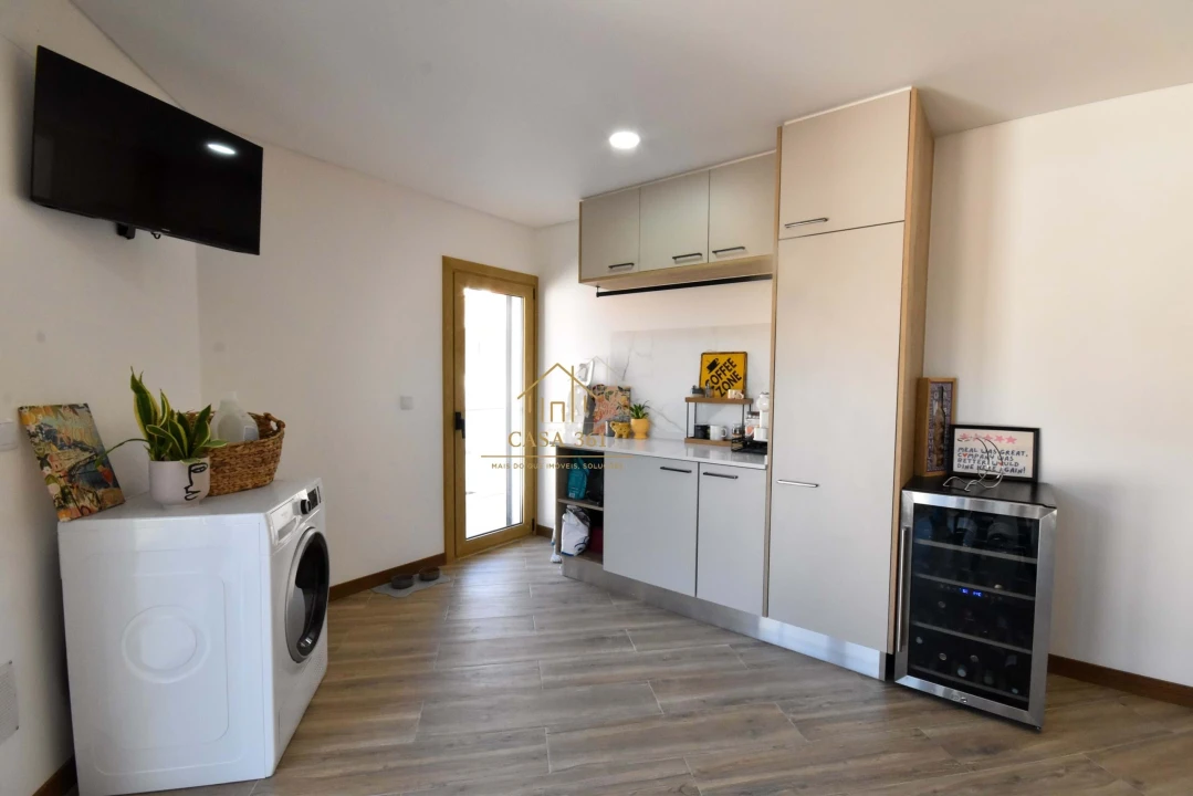 Apartamento T4 para Venda em Castanheira do Ribatejo e Cachoeiras Foto 37