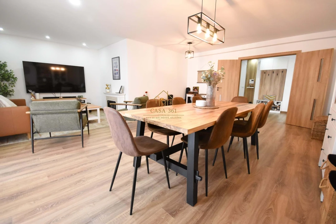 Apartamento T4 para Venda em Castanheira do Ribatejo e Cachoeiras Foto 20