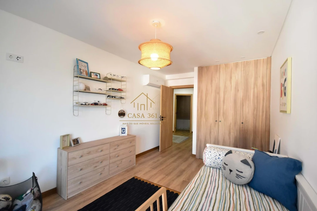 Apartamento T4 para Venda em Castanheira do Ribatejo e Cachoeiras Foto 49