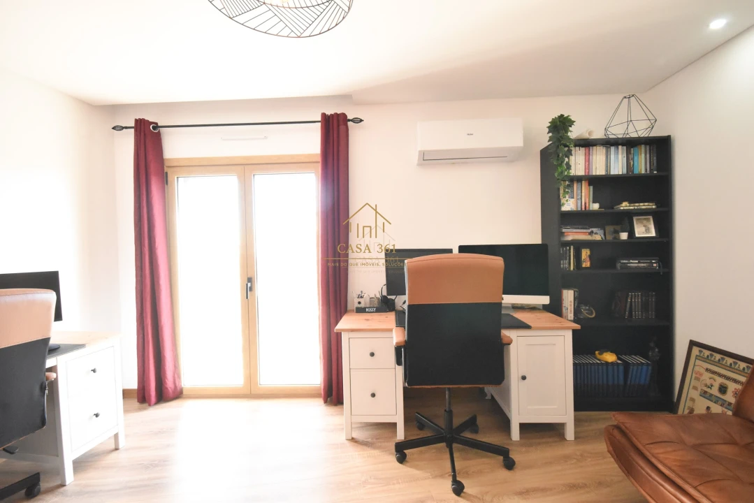 Apartamento T4 para Venda em Castanheira do Ribatejo e Cachoeiras Foto 70