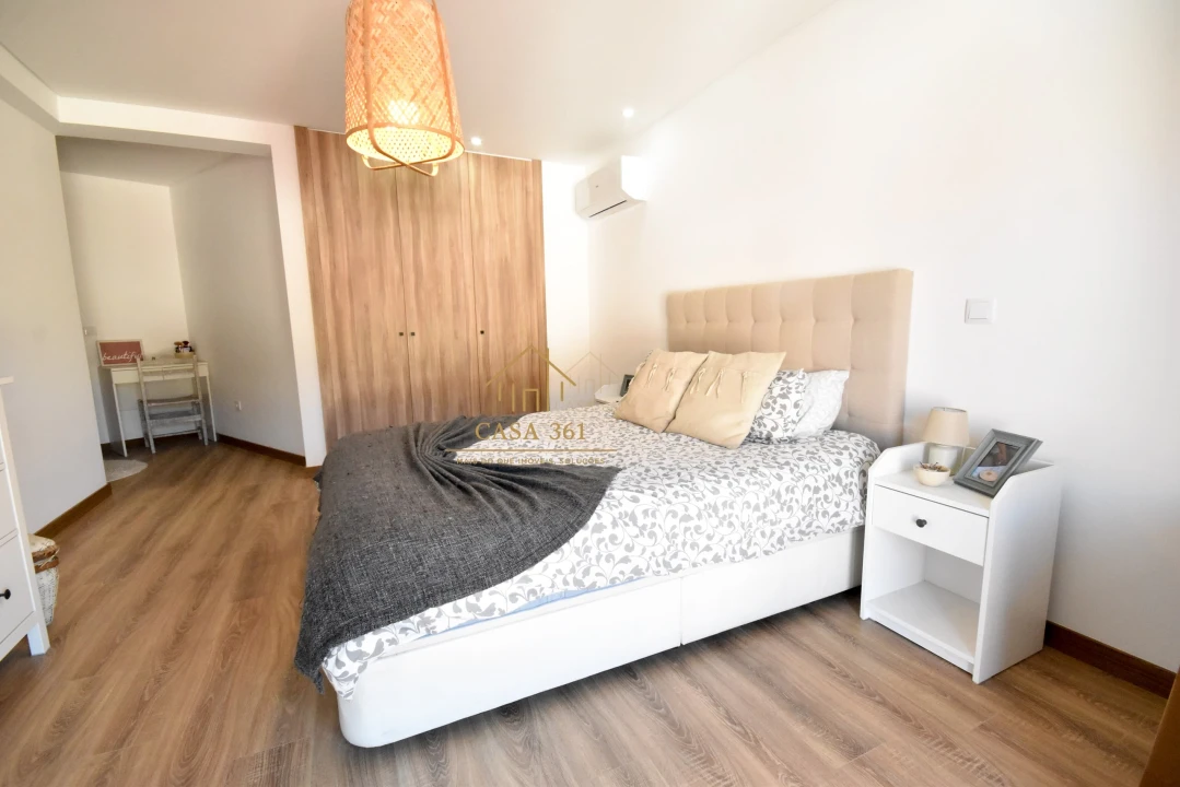 Apartamento T4 para Venda em Castanheira do Ribatejo e Cachoeiras Foto 38