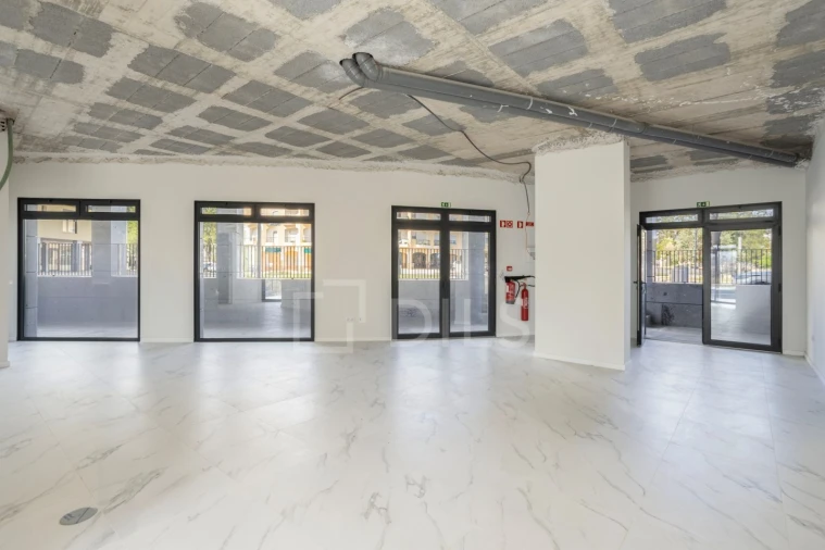 Loja para Venda em Almancil Foto 10