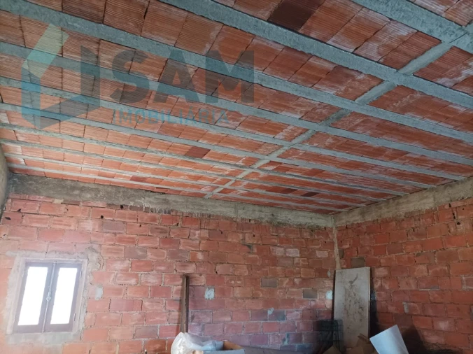 Terreno para Venda em Ramalhal Foto 6