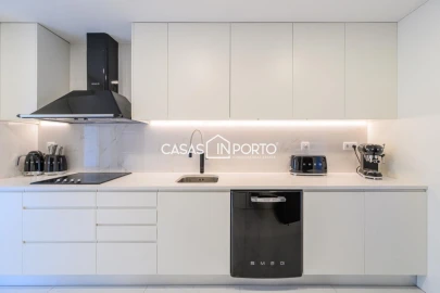 Apartamento T3 para Venda em Aldoar, Foz do Douro e Nevogilde