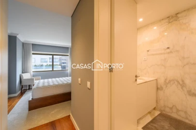 Apartamento T3 para Venda em Aldoar, Foz do Douro e Nevogilde