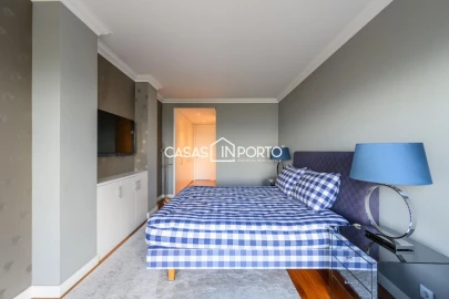 Apartamento T3 para Venda em Aldoar, Foz do Douro e Nevogilde