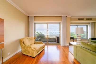 Apartamento T3 para Venda em Aldoar, Foz do Douro e Nevogilde