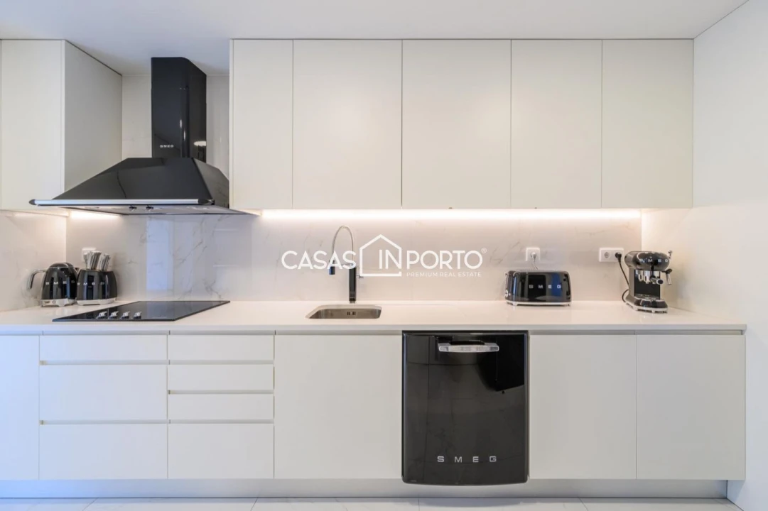 Apartamento T3 para Venda em Aldoar, Foz do Douro e Nevogilde Foto 9