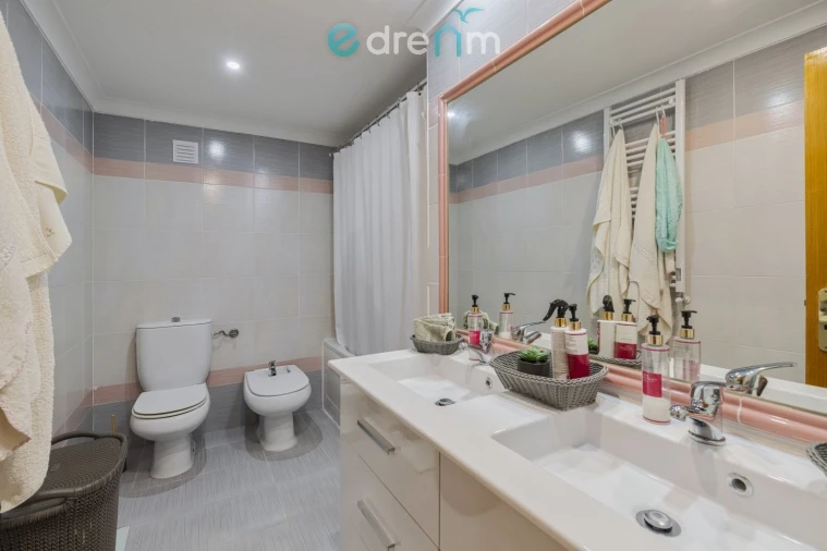 Apartamento T3 para Venda em União das Freguesias de Setúbal Foto 24