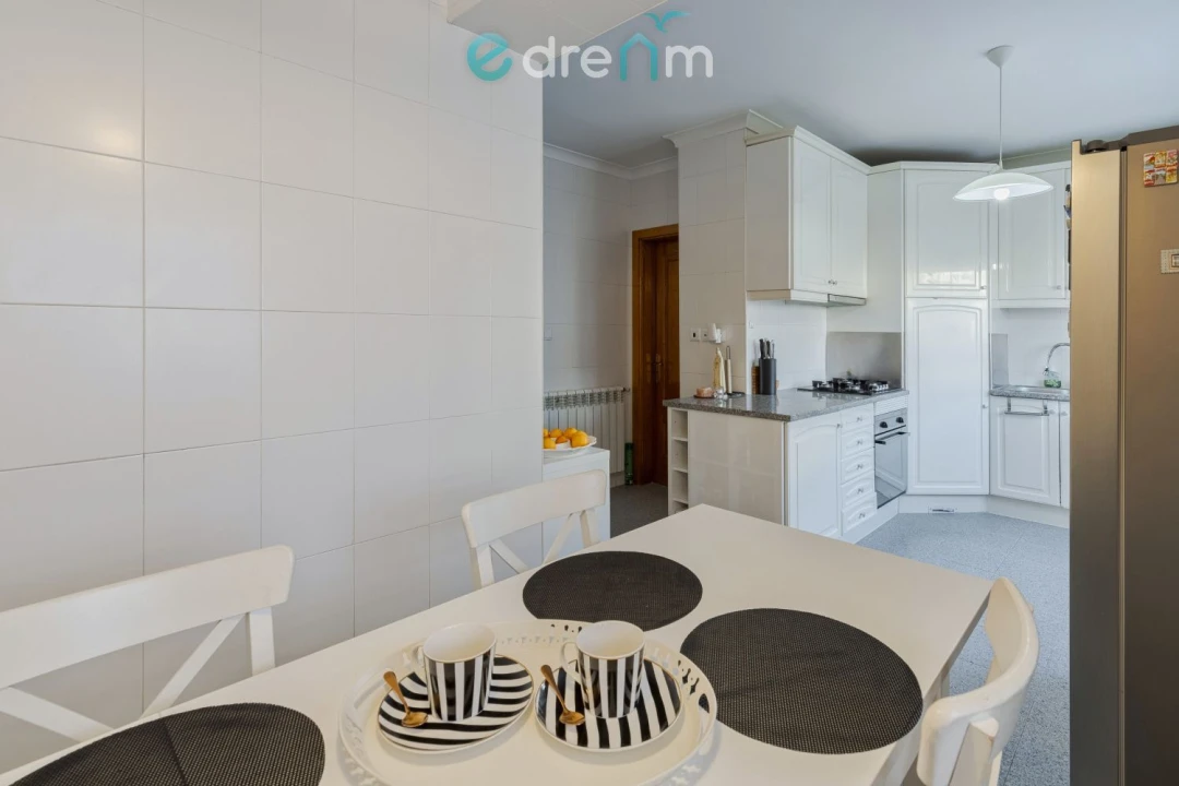 Apartamento T3 para Venda em União das Freguesias de Setúbal Foto 8