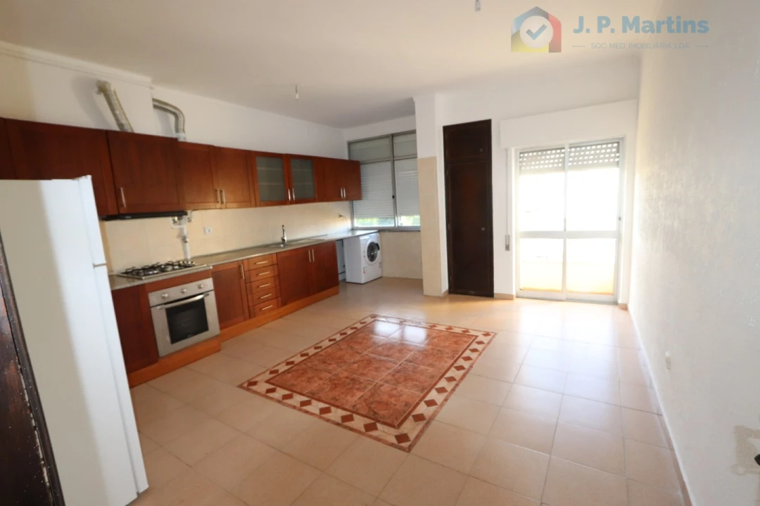 Apartamento T2 para Venda em Moita Foto 3