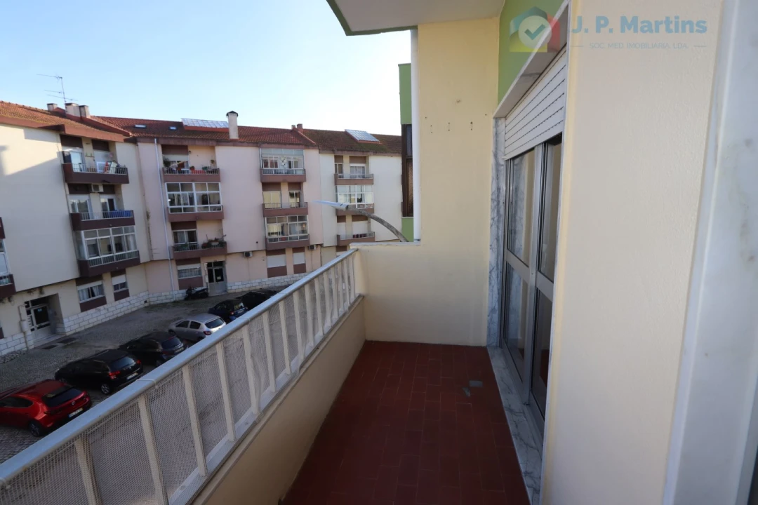 Apartamento T2 para Venda em Moita Foto 11