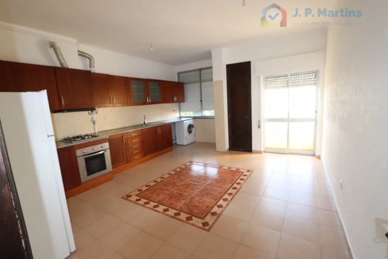 Apartamento T2 para Venda em Moita Foto 3