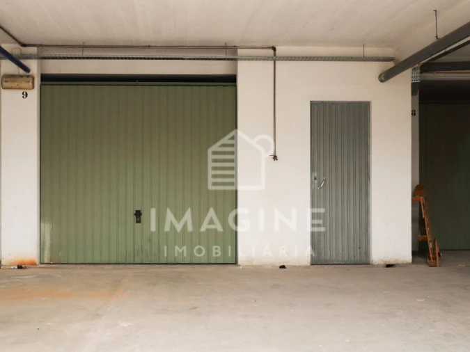 Garagem para Venda em União das Freguesias de Setúbal Foto 9