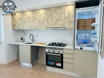 Apartamento T2 para Venda em Almada, Cova da Piedade, Pragal e Cacilhas