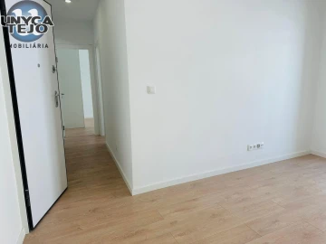 Apartamento T2 para Venda em Almada, Cova da Piedade, Pragal e Cacilhas