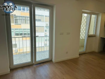 Apartamento T2 para Venda em Almada, Cova da Piedade, Pragal e Cacilhas