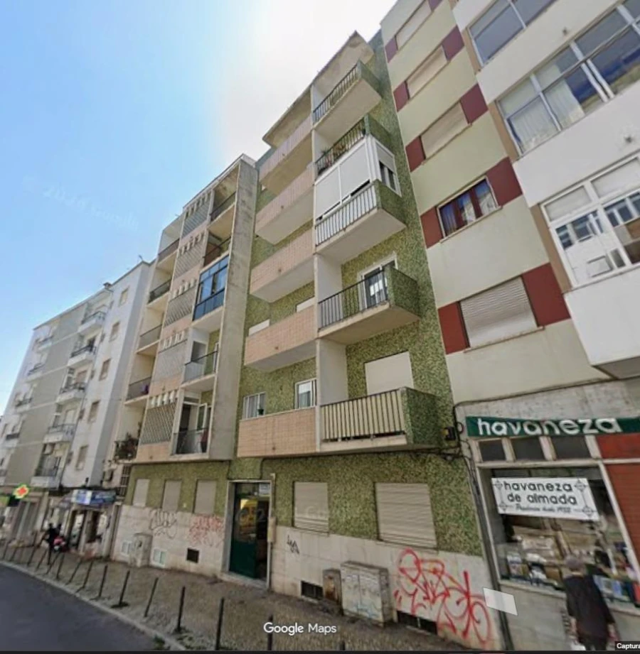 Apartamento T2 para Venda em Almada, Cova da Piedade, Pragal e Cacilhas Foto 16