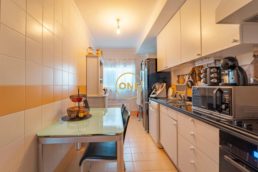 Apartamento T2 para Venda em Rosto do Cão (São Roque) Foto 9