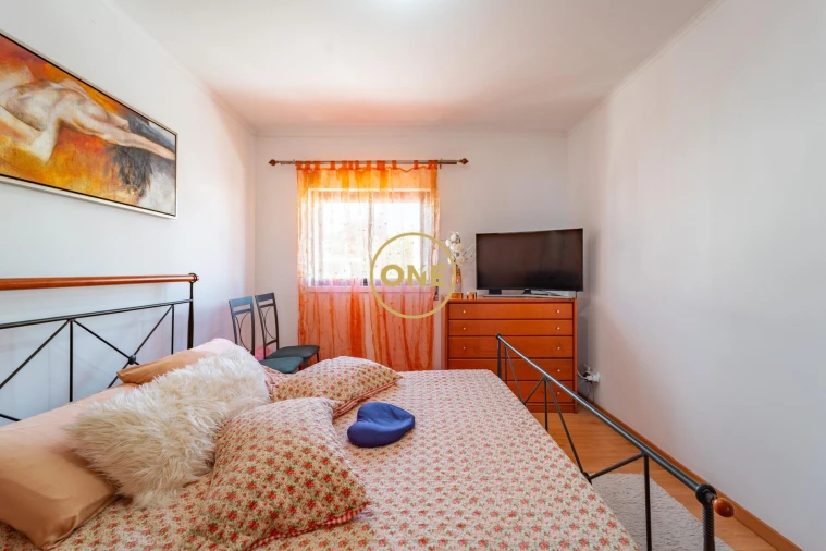 Apartamento T2 para Venda em Rosto do Cão (São Roque) Foto 3