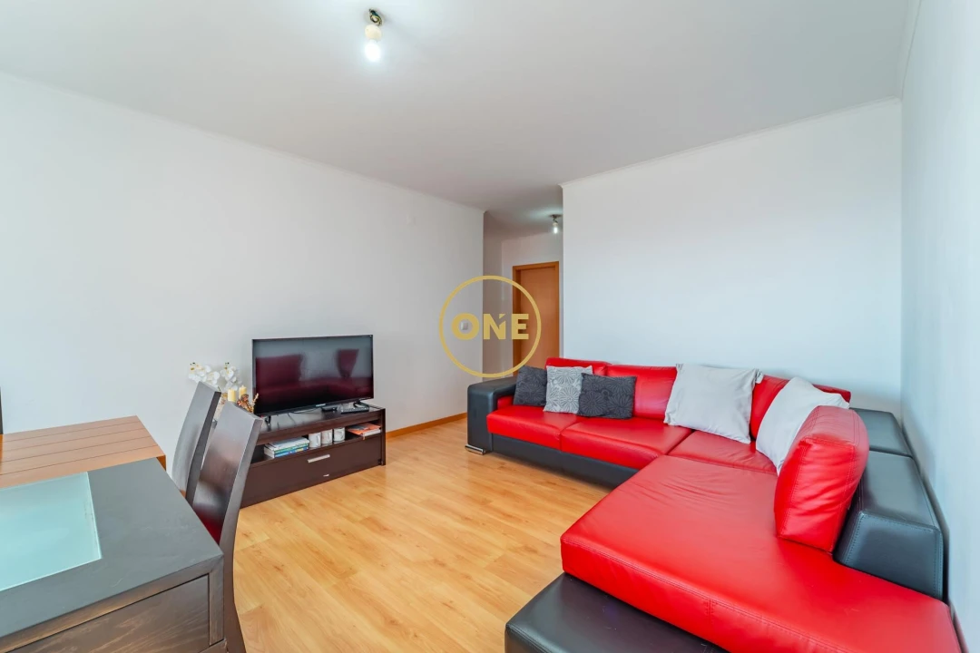 Apartamento T2 para Venda em Rosto do Cão (São Roque) Foto 5