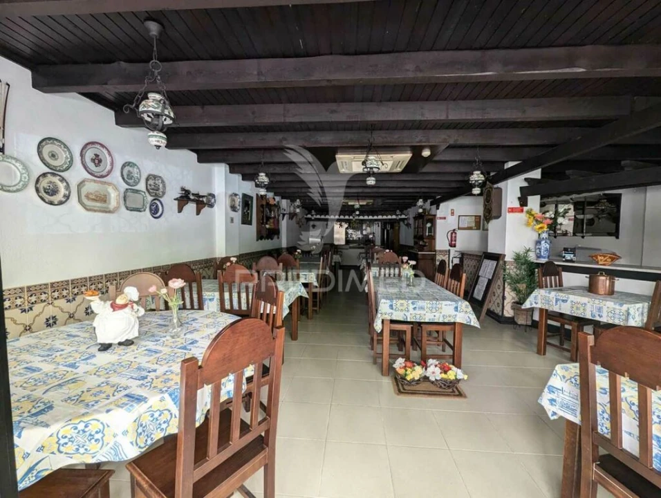 Loja para Venda em Monte Gordo Foto 2