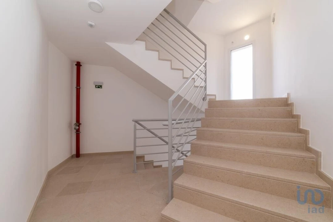 Apartamento T2 para Venda em Tavarede Foto 12