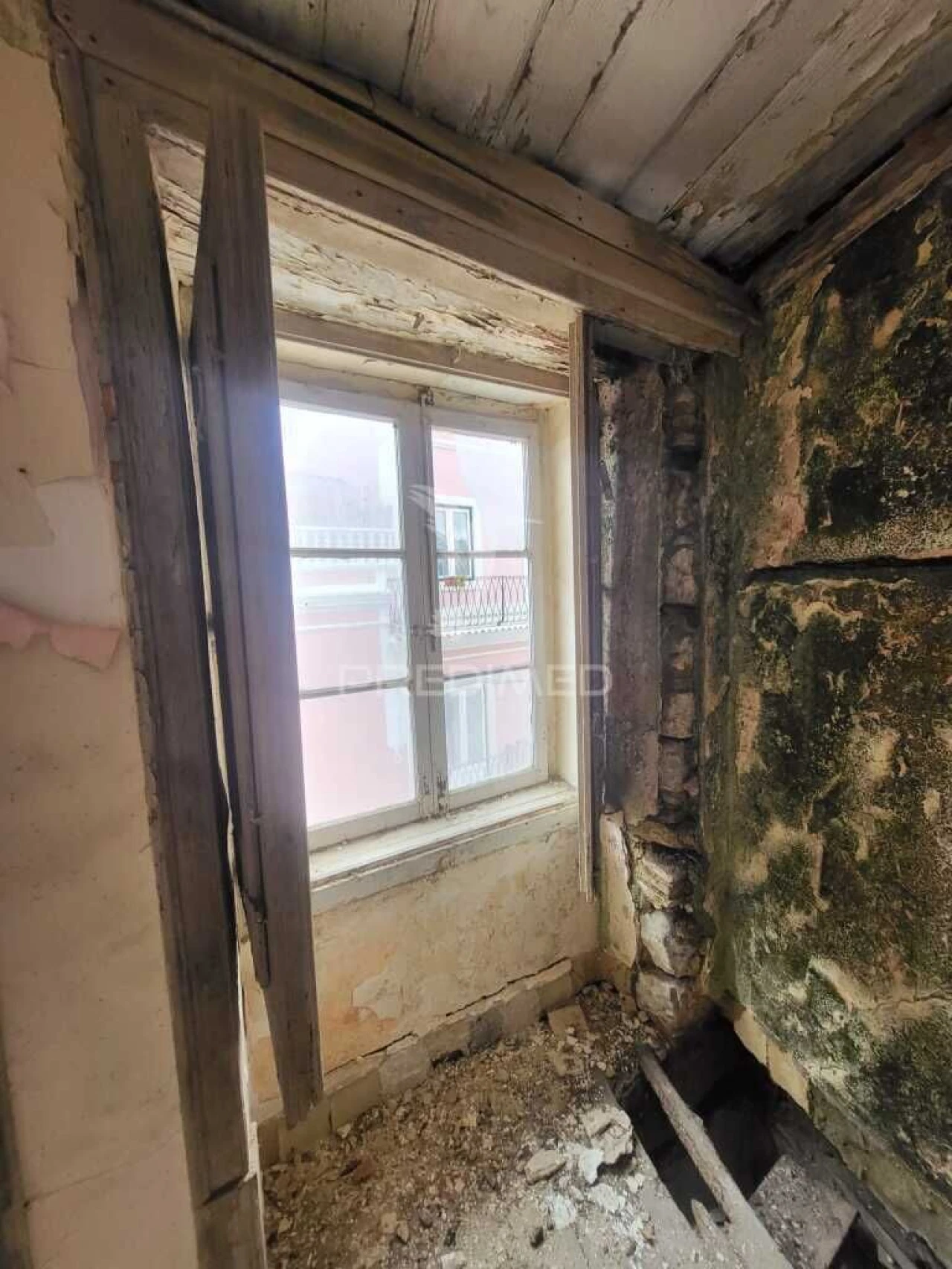 Prédio para Venda em Achete, Azoia de Baixo e Póvoa de Santarém Foto 8