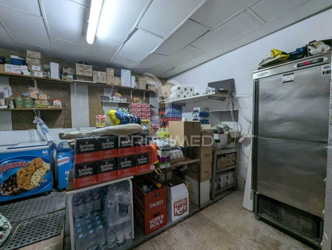 Loja para Venda em Vila Real de Santo Antonio Foto 17