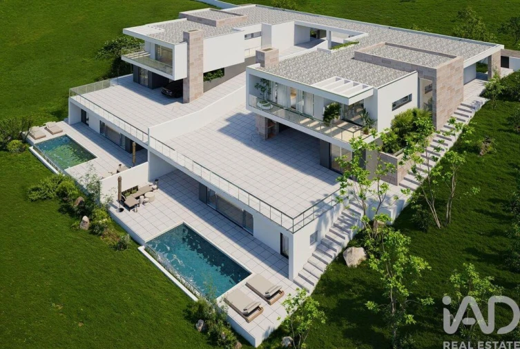 Moradia T4 para Venda em Igreja Nova e Cheleiros Foto 5