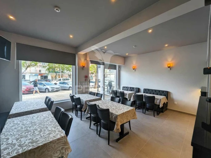 Loja para Venda em Vila Real de Santo Antonio Foto 4