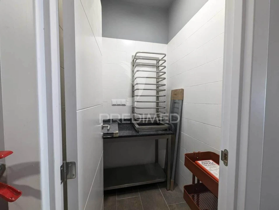 Loja para Venda em Vila Real de Santo Antonio Foto 13