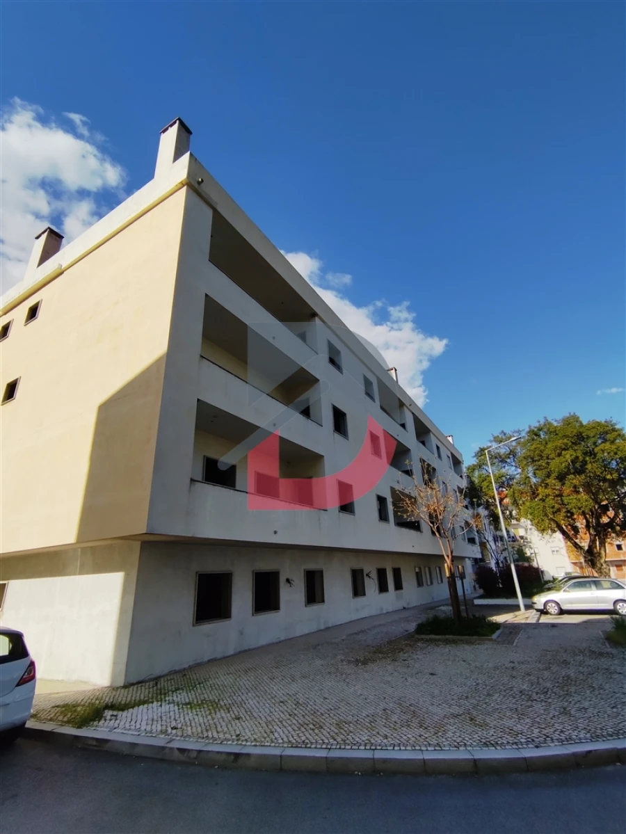 Apartamento T2 para Venda em Alcains Foto 7