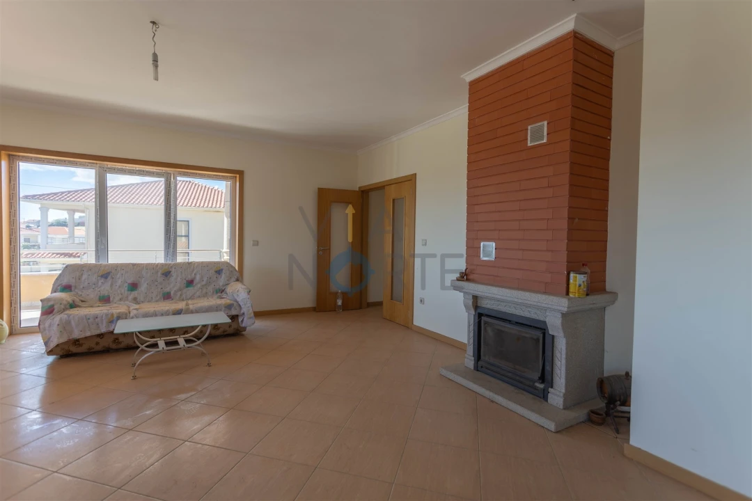 Moradia T6 para Venda em Alfandega da Fe Foto 28